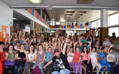 Удружење “Чеп за хендикеп” у посети школи “Жарко Зрењанин” у Зрењанину